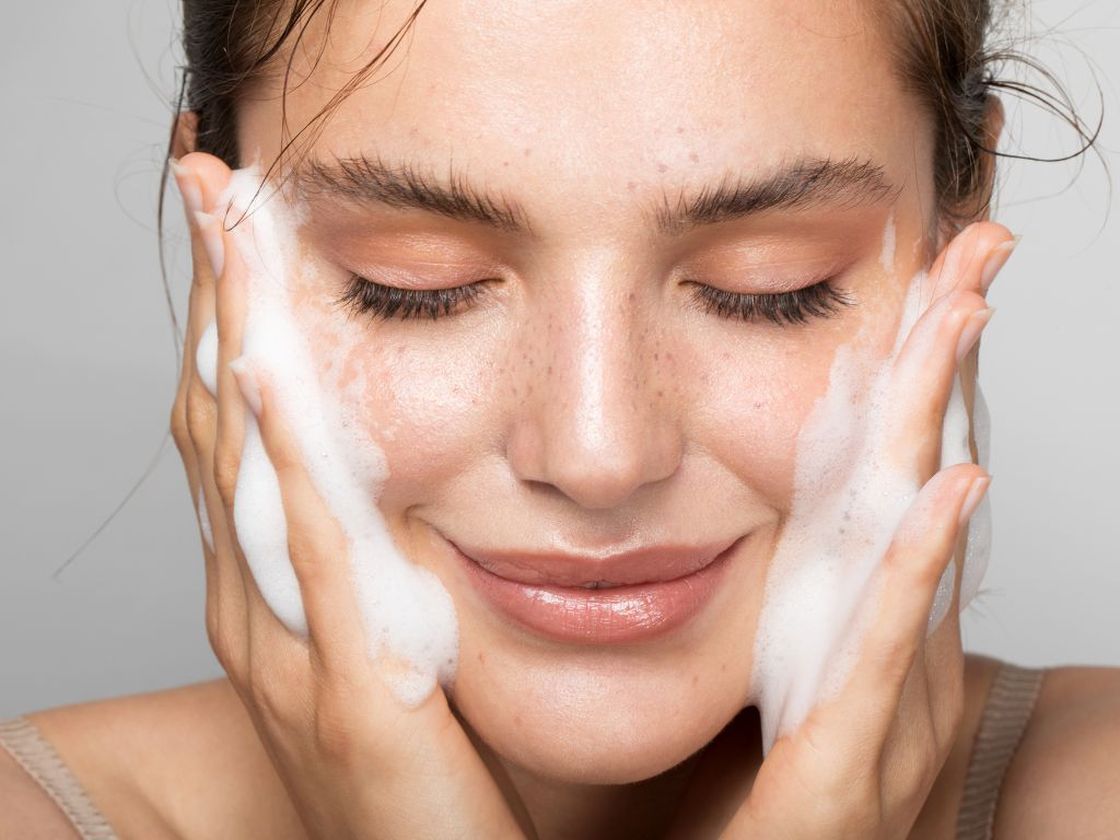 Natuurlijke huidverzorging voor verschillende huidtypes: aanbevelingen en tips