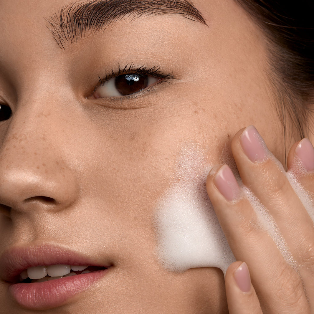 Neuro-Glow: waarom je brein de sleutel is tot een stralende huid